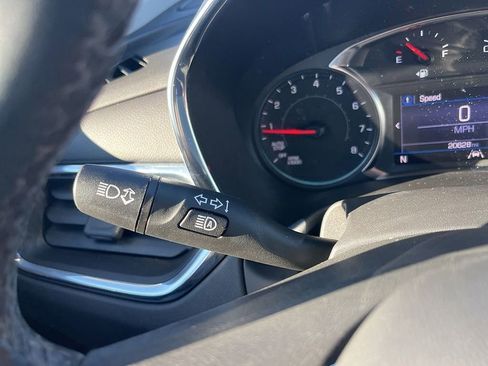 Used 2023 Chevrolet Equinox LT image 31