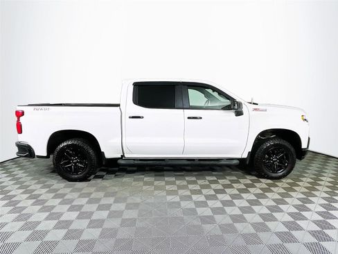 Used 2020 Chevrolet Silverado 1500 LT Trail Boss image 10