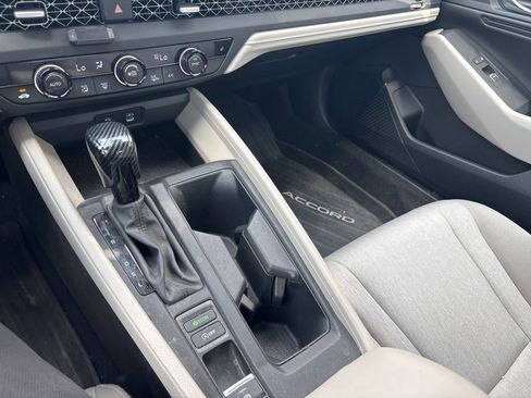 Used 2023 Honda Accord EX image 20