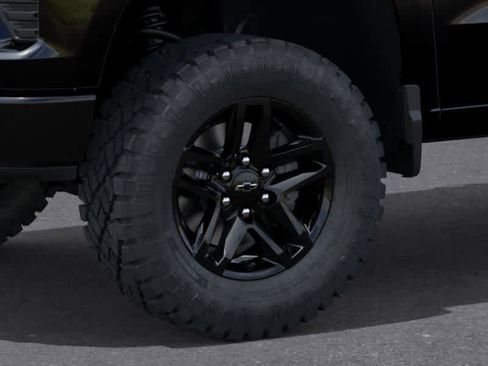 New 2026 Chevrolet Silverado 1500 Custom Trail Boss w/ Dark Appearance Package image 9
