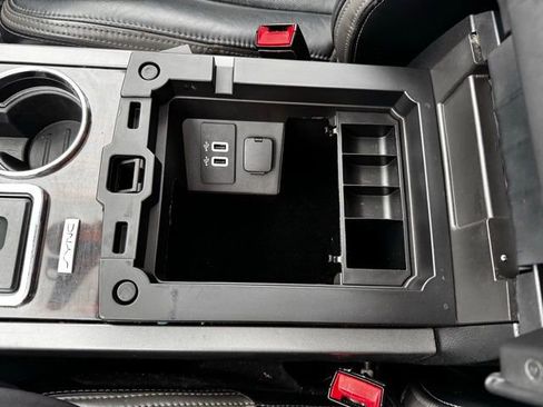 Used 2017 Ford Expedition Max Platinum image 21