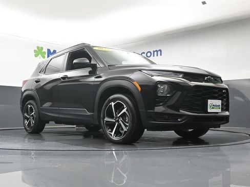 Used 2023 Chevrolet TrailBlazer RS w/ Sun and Liftgate Package AWD/4WD image 25