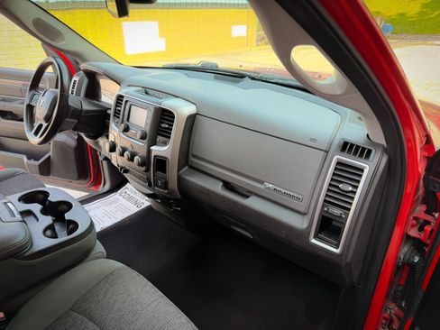 Used 2016 RAM 1500 Big Horn AWD/4WD image 23