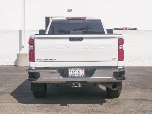 Used 2022 Chevrolet Silverado 3500 LT w/ Convenience Package AWD/4WD image 8
