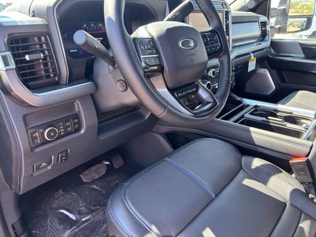 New 2026 Ford F250 Platinum AWD/4WD image 13