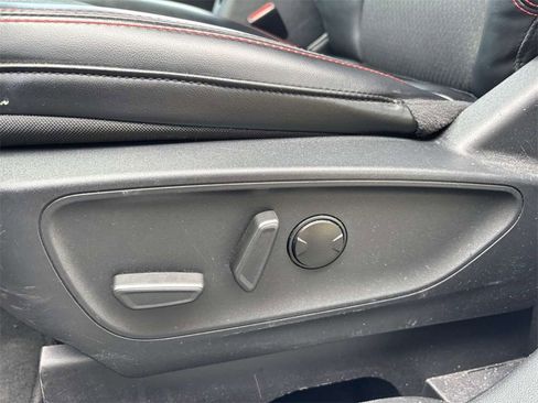 Used 2024 Ford Escape ST-Line image 9