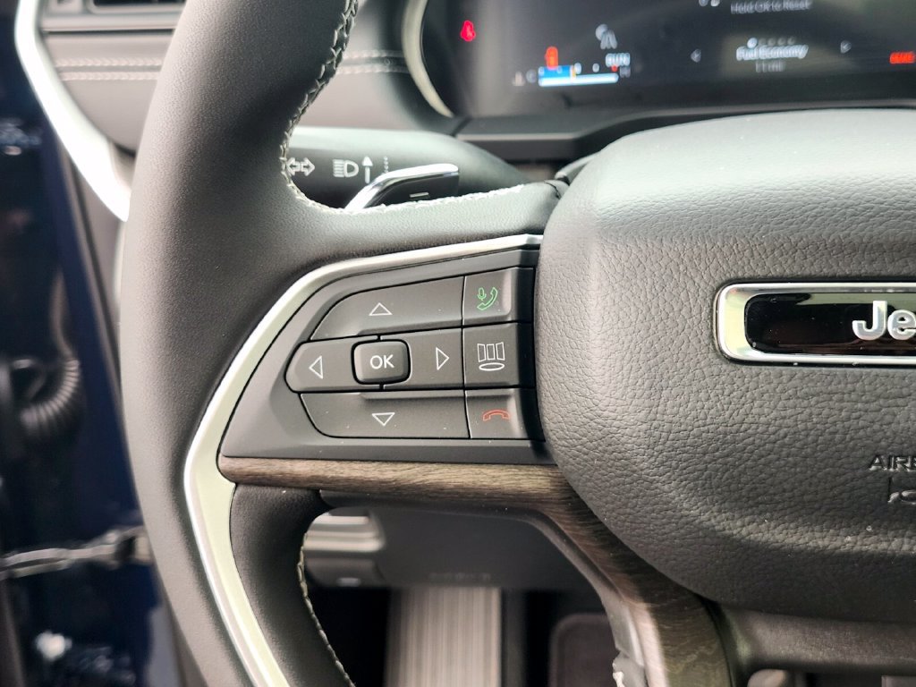 New 2026 Jeep Grand Cherokee Limited AWD/4WD image 30