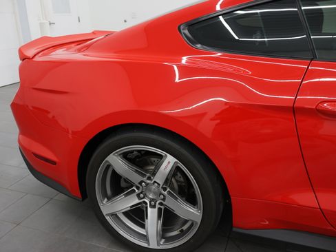 Used 2020 Ford Mustang GT Premium RWD image 25