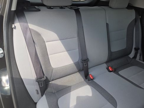 Used 2021 Chevrolet TrailBlazer LT w/ Sun and Liftgate Package FWD image 21