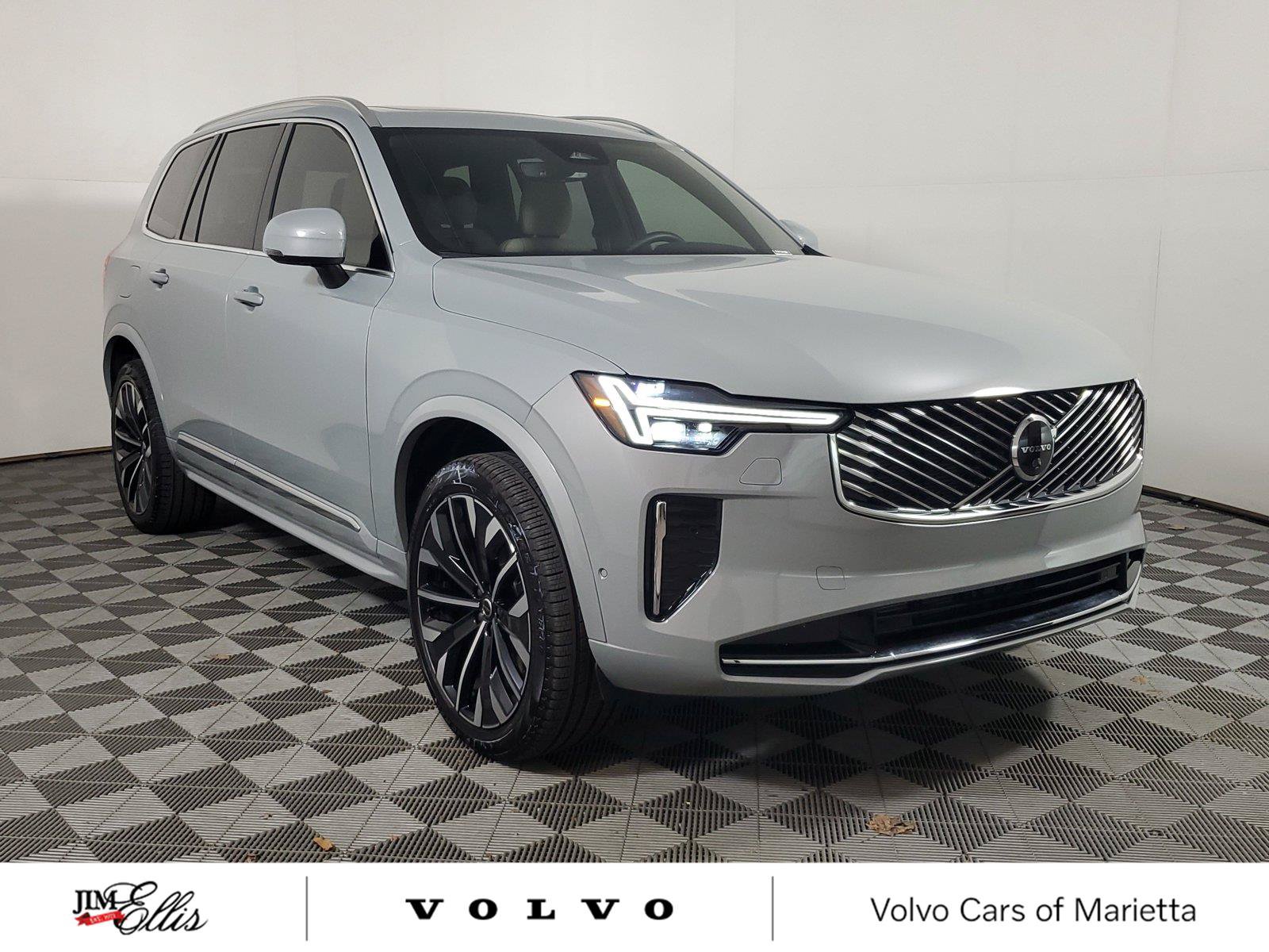 Used 2026 Volvo XC90 B6 Plus w/ Protection Package Premier AWD/4WD image 1