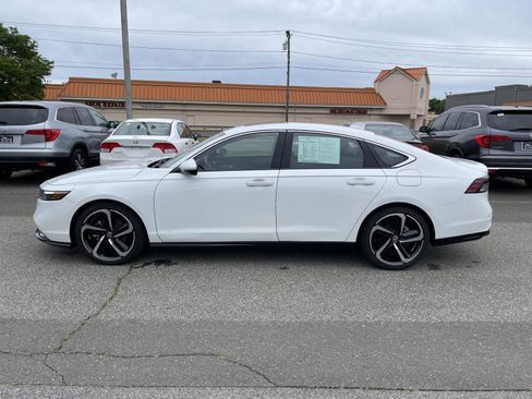 Used 2023 Honda Accord Touring image 19