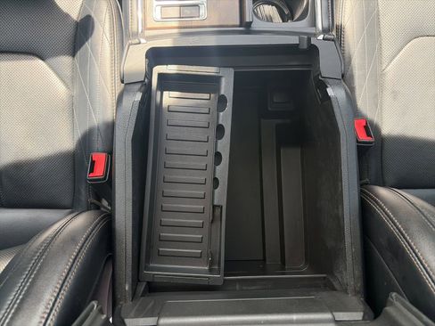 Used 2018 Ford Expedition Platinum AWD/4WD image 23