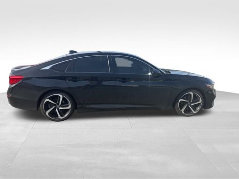 Used 2020 Honda Accord Sport image 5
