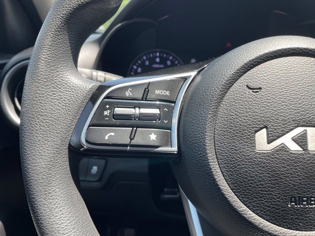 Used 2023 Kia Forte LXS FWD image 14