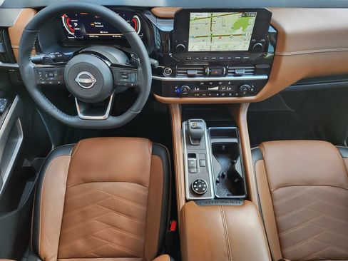 Used 2023 Nissan Pathfinder Platinum AWD/4WD image 26