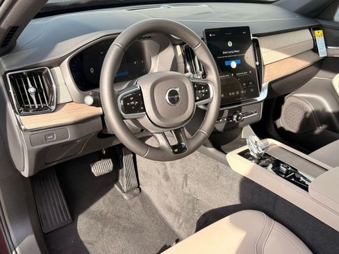 New 2026 Volvo XC90 B6 Plus image 4