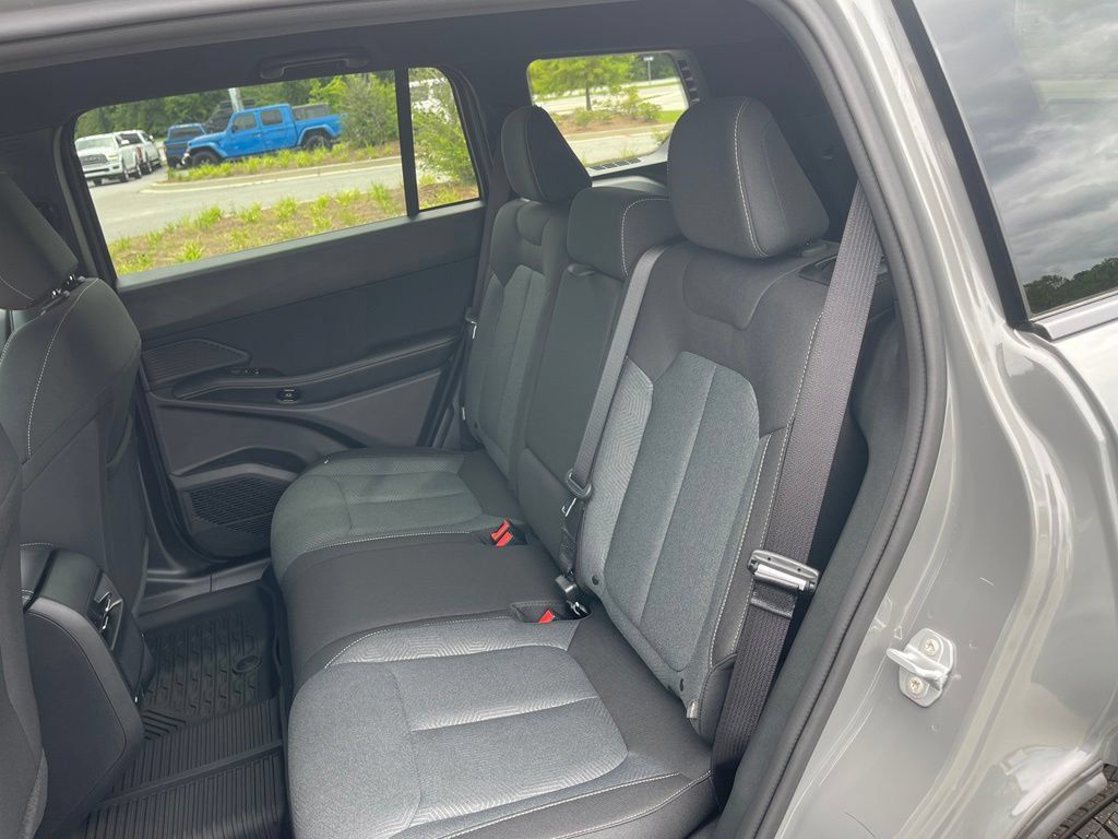New 2026 Jeep Cherokee Laredo AWD/4WD image 36