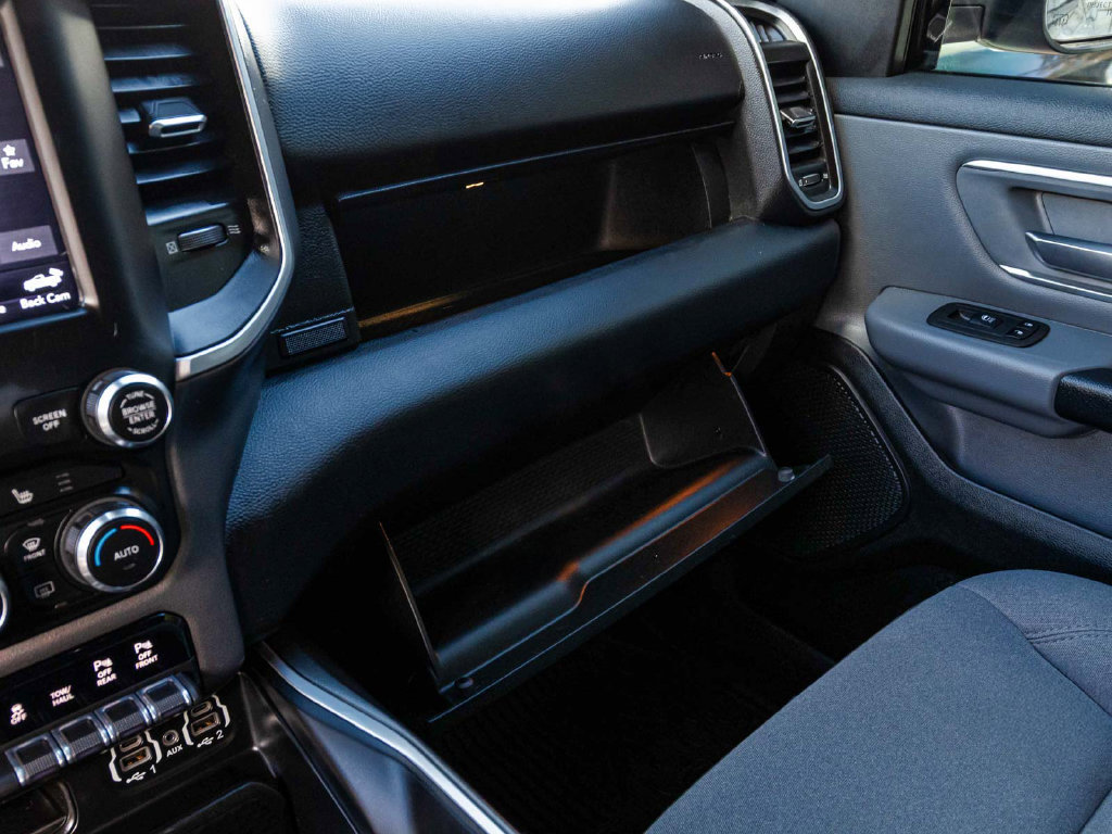 Used 2021 RAM 1500 Big Horn AWD/4WD image 19