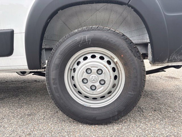 New 2026 RAM ProMaster 2500 w/ Convenience Group FWD image 9