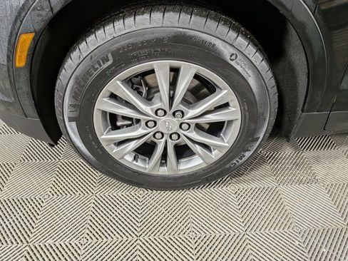 Certified 2022 Cadillac XT5 Premium Luxury image 35