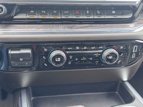 Used 2023 Chevrolet Silverado 1500 LTZ w/ LTZ Premium Package image 31