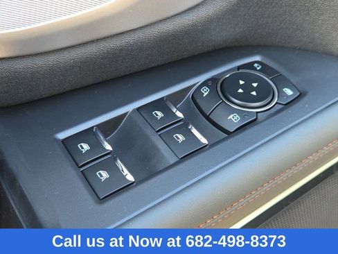 New 2025 Ford Expedition Active image 19