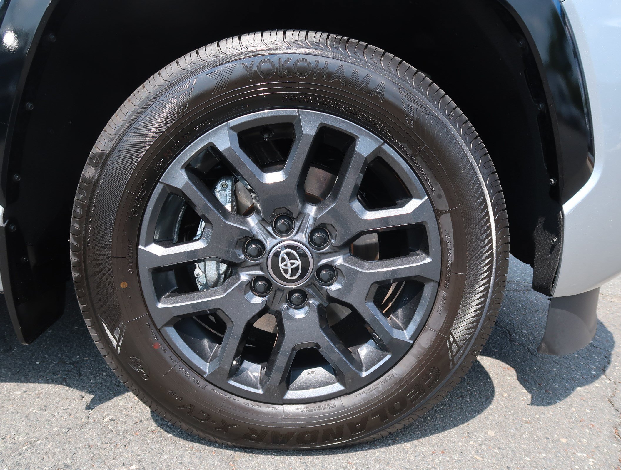 Used 2026 Toyota Sequoia Platinum AWD/4WD image 50