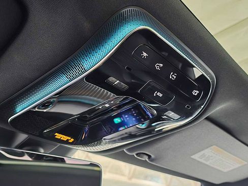 Used 2025 Mercedes-Benz C 300 C 300 image 33