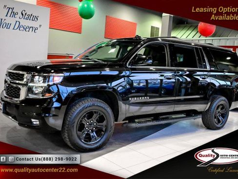 Used 2020 Chevrolet Suburban LT image 1