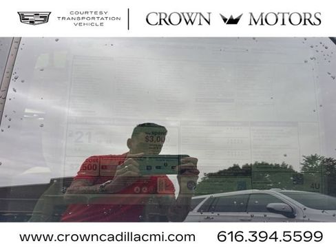 Used 2025 Cadillac XT5 Premium Luxury w/ LPO, Floor Liner Package image 5