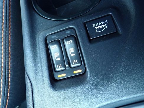 Used 2023 Subaru Crosstrek 2.0i Premium image 19