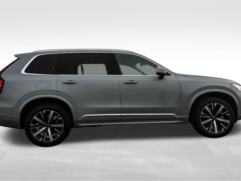 New 2026 Volvo XC90 B5 Core image 4