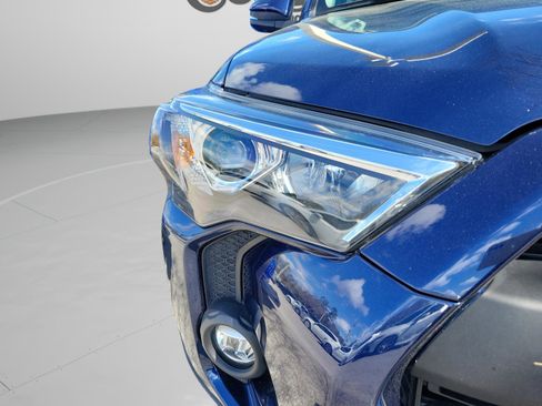 Used 2023 Toyota 4Runner SR5 Premium w/ Moonroof Package image 17