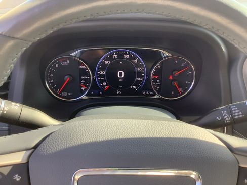 Used 2021 GMC Acadia Denali FWD image 14