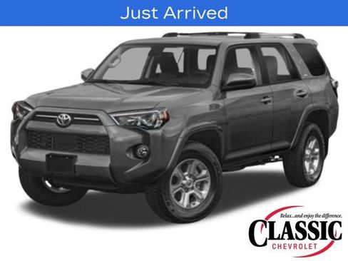 Used 2020 Toyota 4Runner SR5 Premium image 1