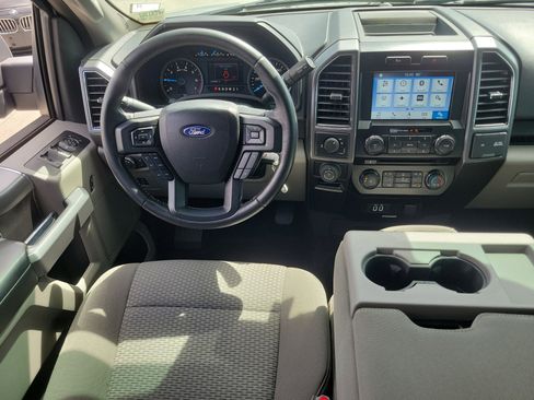 Used 2017 Ford F150 XLT w/ Equipment Group 302A Luxury image 16