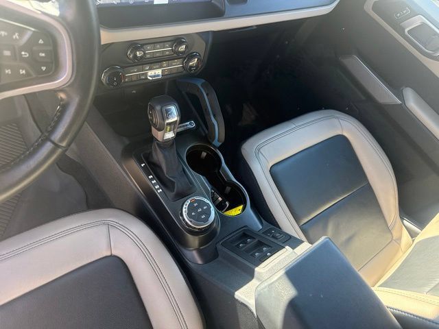 Used 2022 Ford Bronco Wildtrak AWD/4WD image 12