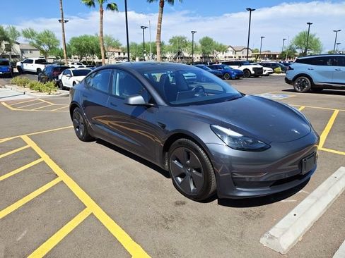 Used 2023 Tesla Model 3 Standard Range RWD image 7