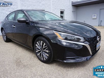 Used 2025 Nissan Altima 2.5 SV