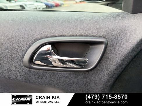 Used 2018 Dodge Journey Crossroad image 14