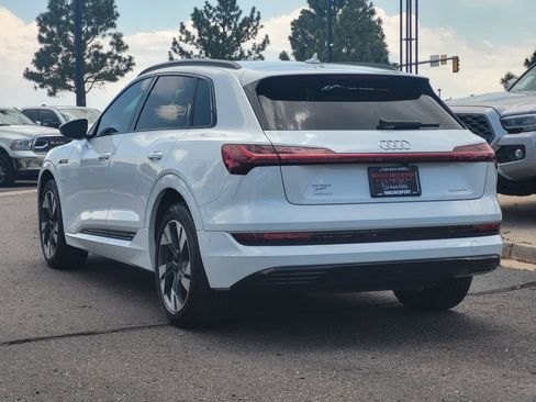 Used 2022 Audi e-tron Premium AWD/4WD image 6
