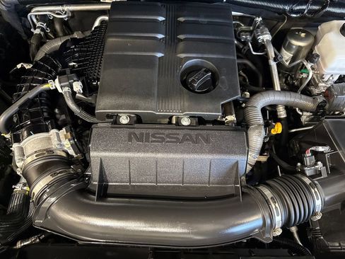 Used 2023 Nissan Frontier PRO-4X w/ Pro-4X Premium Package image 47