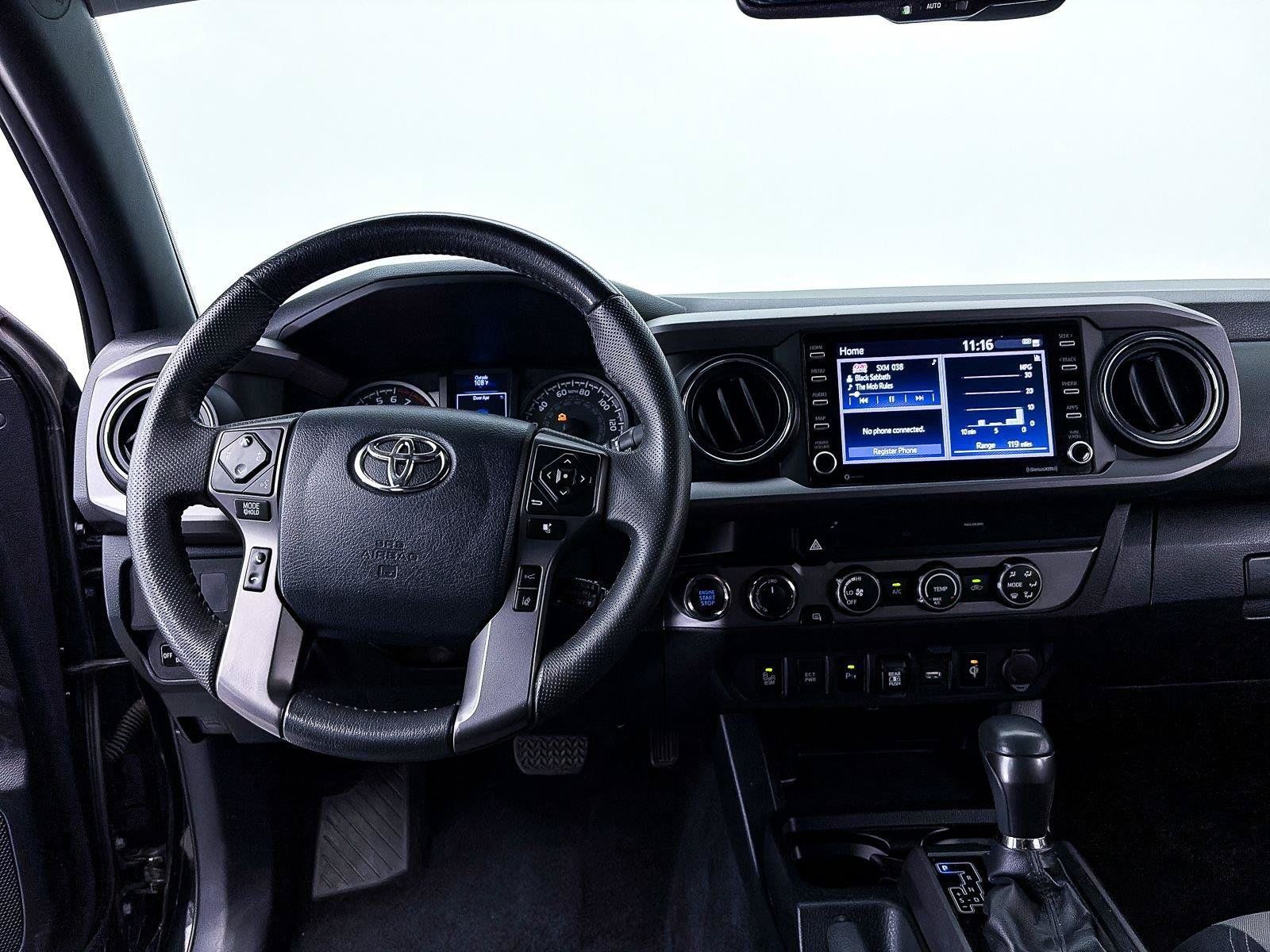 Used 2020 Toyota Tacoma TRD Off-Road w/ Technology Package AWD/4WD image 5