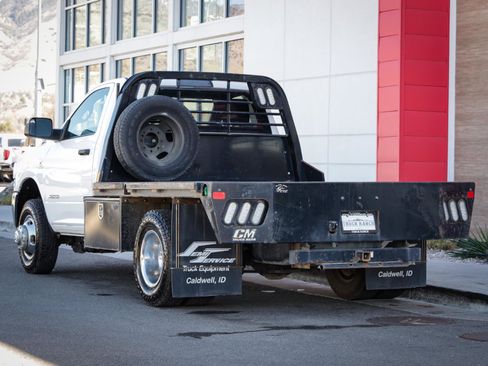 Used 2022 RAM 3500 Tradesman w/ Safety Group AWD/4WD image 6