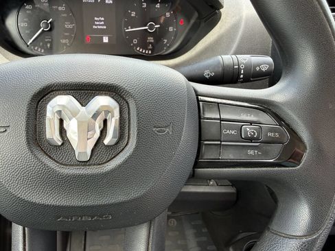 Used 2023 RAM ProMaster 2500 FWD image 26