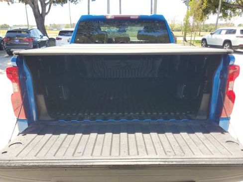 Certified 2023 Chevrolet Silverado 1500 Custom image 9