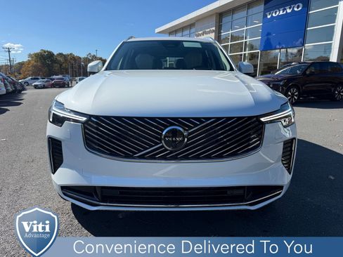 New 2026 Volvo XC90 B6 Ultra image 3