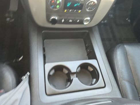 Used 2009 Chevrolet Tahoe LT image 34