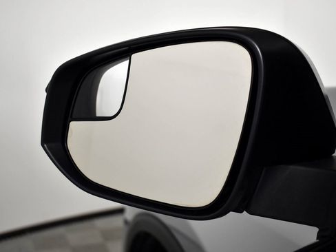 Used 2016 Toyota RAV4 LE image 27