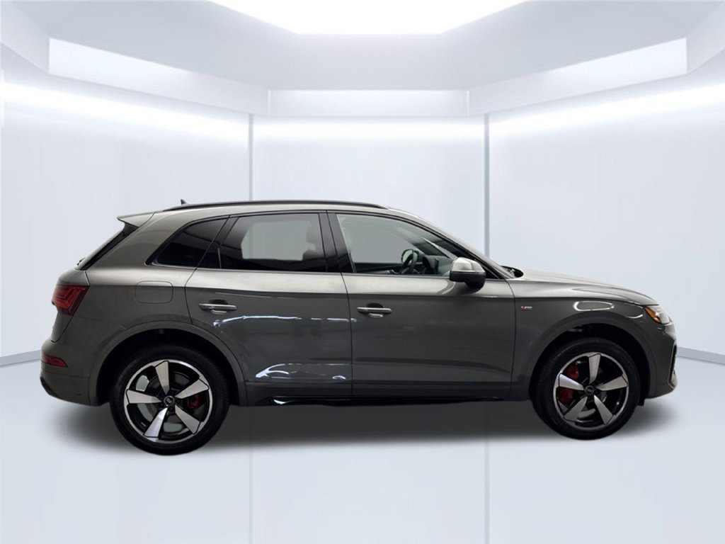 Used 2024 Audi Q5 2.0T Premium Plus AWD/4WD image 9